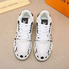 Picture of Louis Vuitton Shoes _SKULVsz38-45jyh092615088
